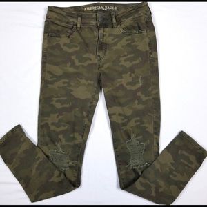 AE Camoflauge Jeggings